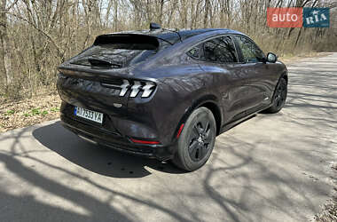 Позашляховик / Кросовер Ford Mustang Mach-E 2022 в 