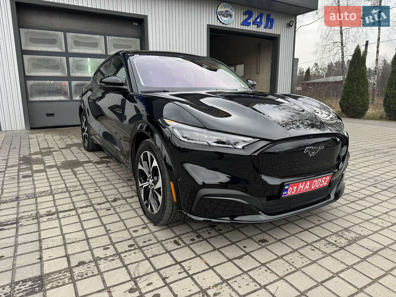 Позашляховик / Кросовер Ford Mustang Mach-E 2022 в Сарнах