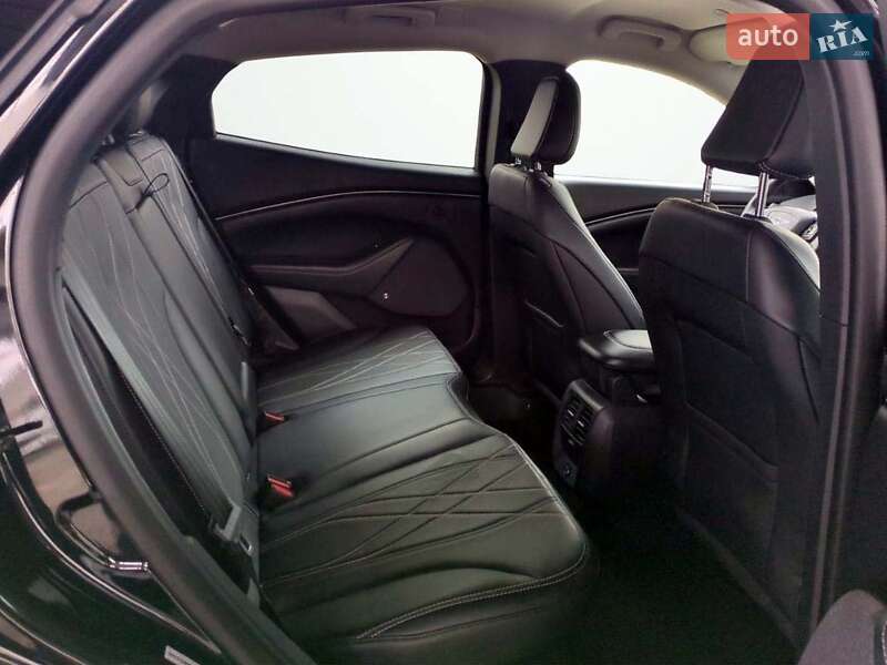 Позашляховик / Кросовер Ford Mustang Mach-E 2021 в Городищі