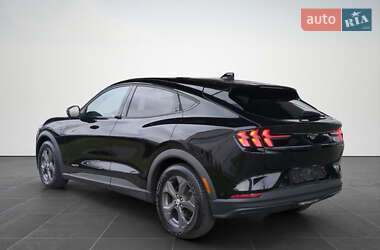 Позашляховик / Кросовер Ford Mustang Mach-E 2021 в 