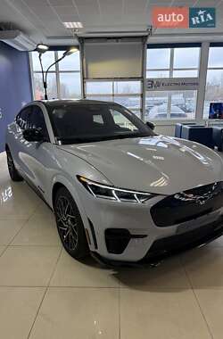 Внедорожник / Кроссовер Ford Mustang Mach-E 2022 в 