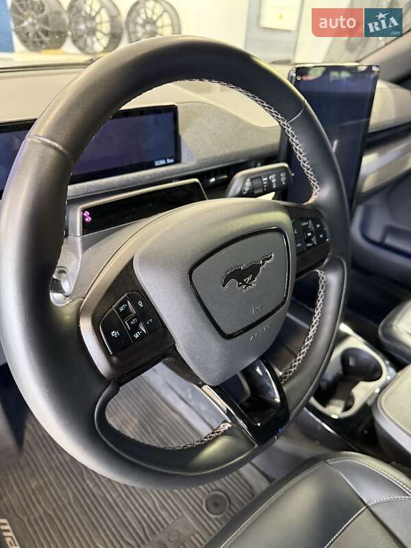 Позашляховик / Кросовер Ford Mustang Mach-E 2022 в Кропивницькому