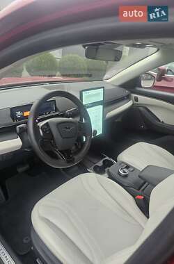 Внедорожник / Кроссовер Ford Mustang Mach-E 2021 в 