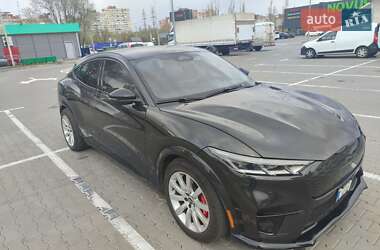 Внедорожник / Кроссовер Ford Mustang Mach-E 2021 в 
