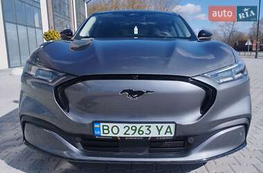 Позашляховик / Кросовер Ford Mustang Mach-E 2021 в 