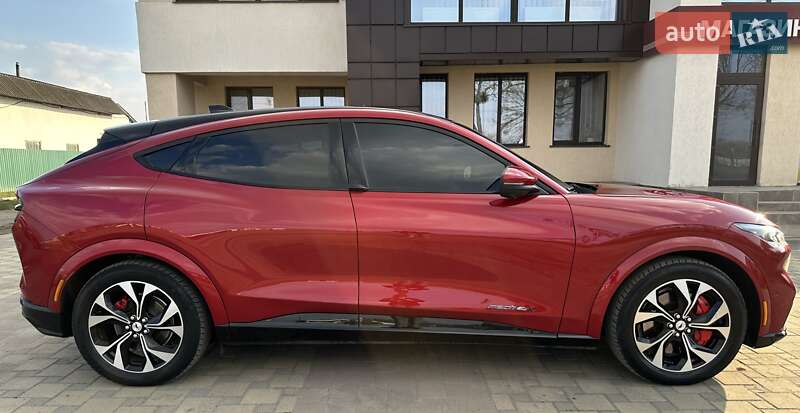 Внедорожник / Кроссовер Ford Mustang Mach-E 2021 в Полтаве