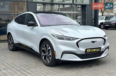 Внедорожник / Кроссовер Ford Mustang Mach-E 2021 в 