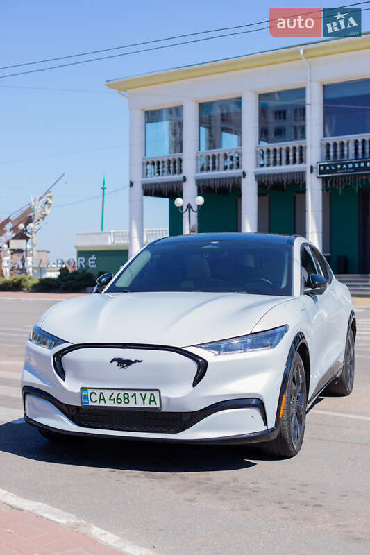 Внедорожник / Кроссовер Ford Mustang Mach-E 2022 в Черкассах