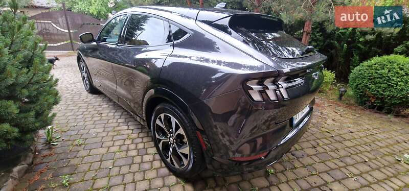 Позашляховик / Кросовер Ford Mustang Mach-E 2022 в Івано-Франківську