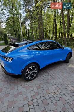 Внедорожник / Кроссовер Ford Mustang Mach-E 2021 в 