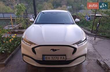 Внедорожник / Кроссовер Ford Mustang Mach-E 2022 в 
