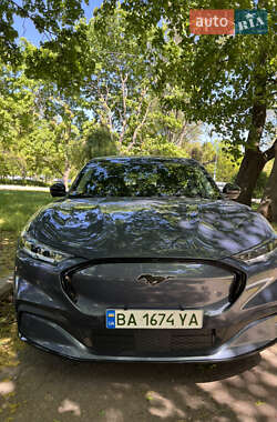 Позашляховик / Кросовер Ford Mustang Mach-E 2021 в 