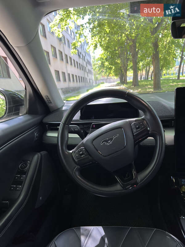 Позашляховик / Кросовер Ford Mustang Mach-E 2021 в Кропивницькому фото 9 Позашляховик / Кросовер Ford Mustang Mach-E 2021 в Кропивницькому