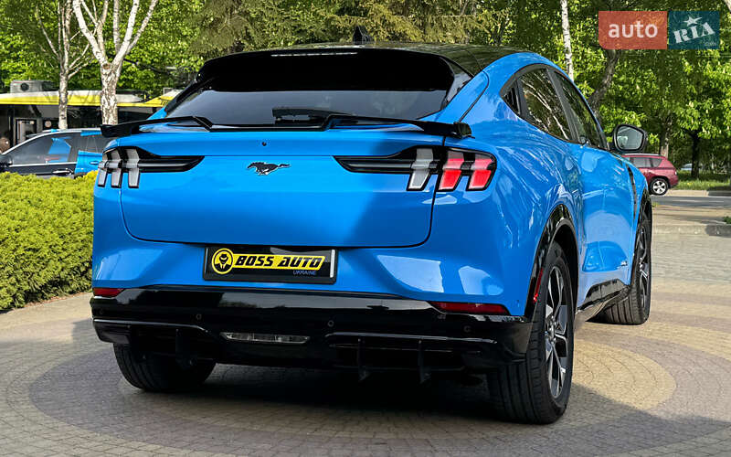 Внедорожник / Кроссовер Ford Mustang Mach-E 2022 в Львове