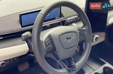 Внедорожник / Кроссовер Ford Mustang Mach-E 2021 в 