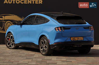 Внедорожник / Кроссовер Ford Mustang Mach-E 2022 в 