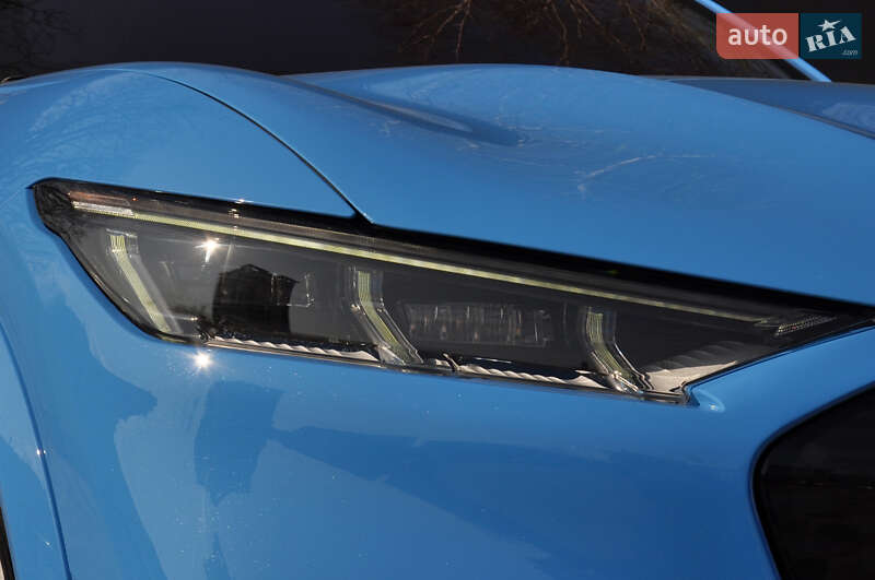 Внедорожник / Кроссовер Ford Mustang Mach-E 2022 в Киеве