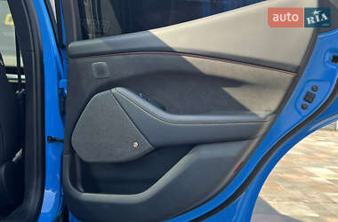 Внедорожник / Кроссовер Ford Mustang Mach-E 2022 в 