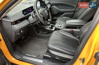 Внедорожник / Кроссовер Ford Mustang Mach-E 2022 в 
