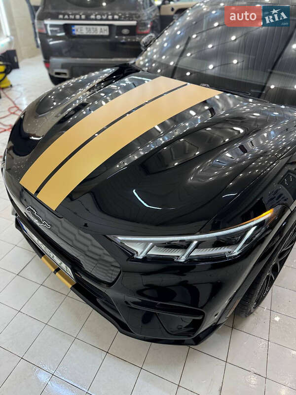 Позашляховик / Кросовер Ford Mustang Mach-E 2023 в Дніпрі
