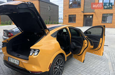 Внедорожник / Кроссовер Ford Mustang Mach-E 2021 в 