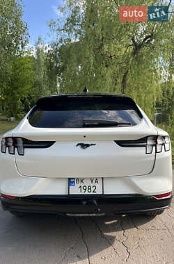 Внедорожник / Кроссовер Ford Mustang Mach-E 2023 в 