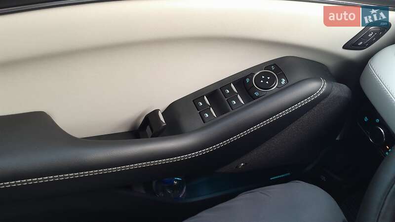 Внедорожник / Кроссовер Ford Mustang Mach-E 2022 в Хмельницком