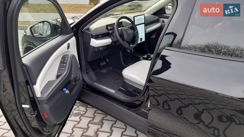 Внедорожник / Кроссовер Ford Mustang Mach-E 2022 в Хмельницком