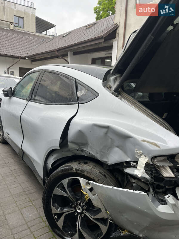 Внедорожник / Кроссовер Ford Mustang Mach-E 2023 в Львове фото 5 Внедорожник / Кроссовер Ford Mustang Mach-E 2023 в Львове