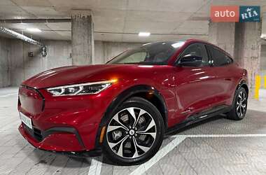 Внедорожник / Кроссовер Ford Mustang Mach-E 2021 в 