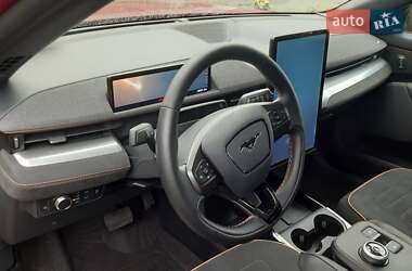 Внедорожник / Кроссовер Ford Mustang Mach-E 2022 в 