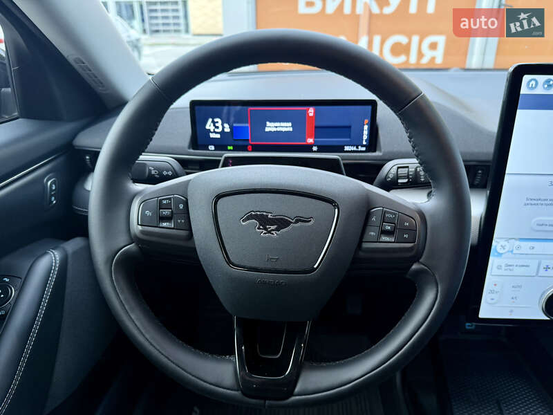 Позашляховик / Кросовер Ford Mustang Mach-E 2022 в Дніпрі