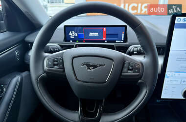 Внедорожник / Кроссовер Ford Mustang Mach-E 2022 в 