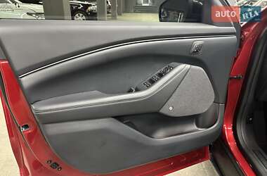 Внедорожник / Кроссовер Ford Mustang Mach-E 2024 в 