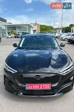 Внедорожник / Кроссовер Ford Mustang Mach-E 2021 в 