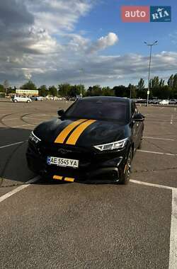 Внедорожник / Кроссовер Ford Mustang Mach-E 2020 в 