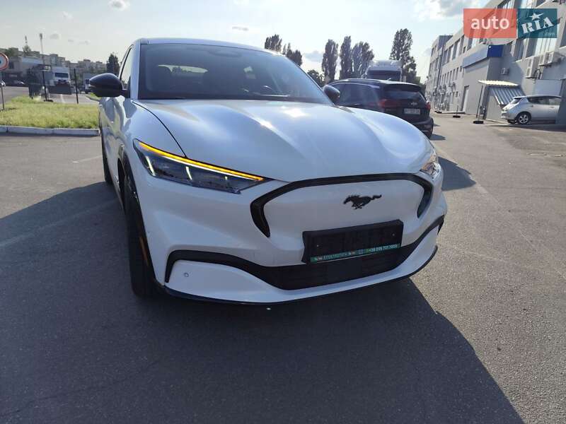 Позашляховик / Кросовер Ford Mustang Mach-E 2023 в Києві