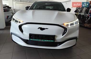 Внедорожник / Кроссовер Ford Mustang Mach-E 2023 в 