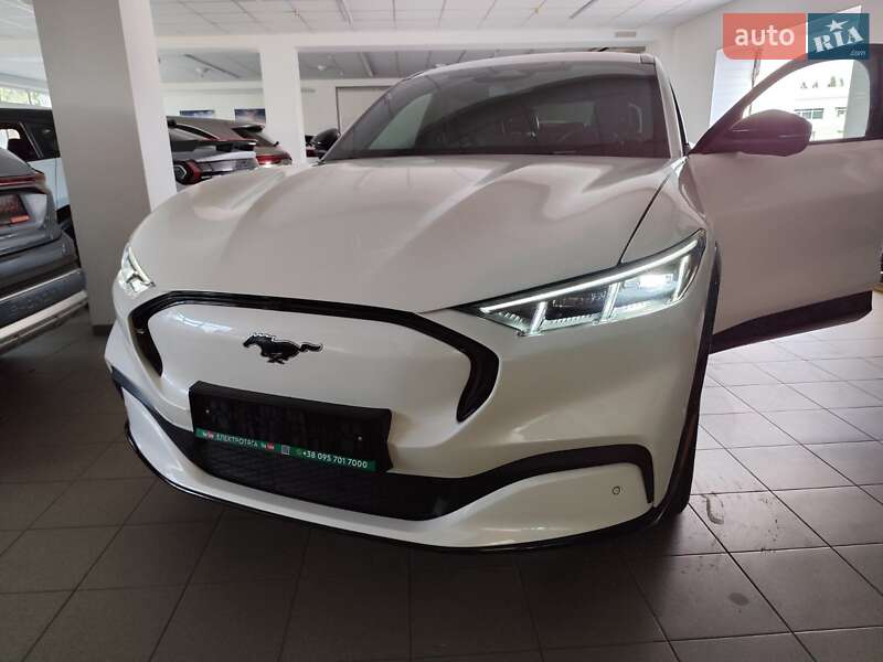 Позашляховик / Кросовер Ford Mustang Mach-E 2023 в Києві
