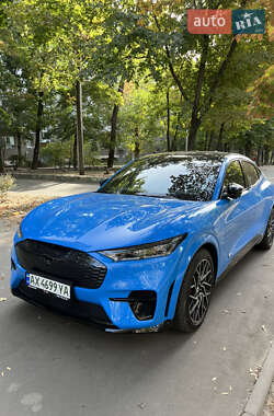 Внедорожник / Кроссовер Ford Mustang Mach-E 2022 в 
