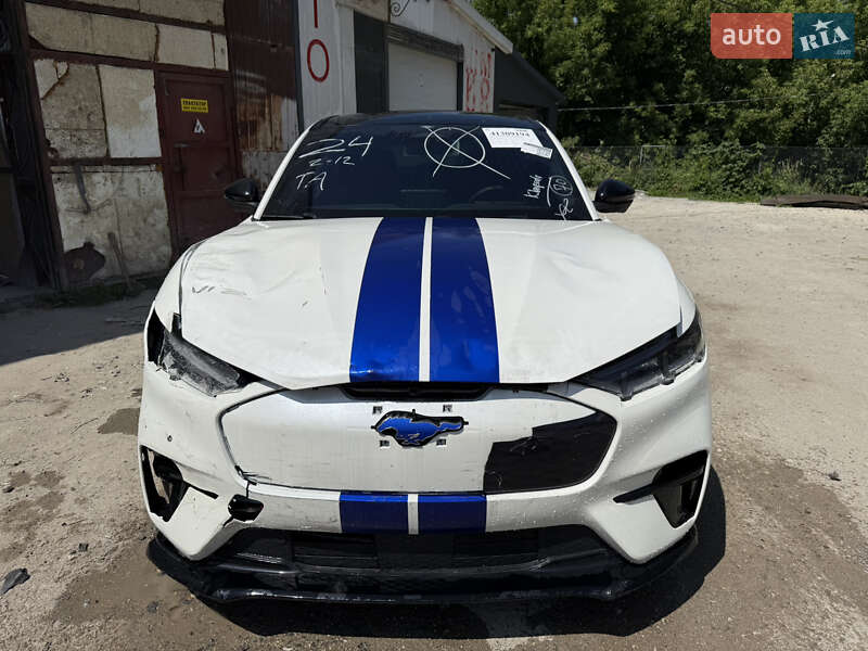 Внедорожник / Кроссовер Ford Mustang Mach-E 2023 в Тернополе фото 2 Внедорожник / Кроссовер Ford Mustang Mach-E 2023 в Тернополе