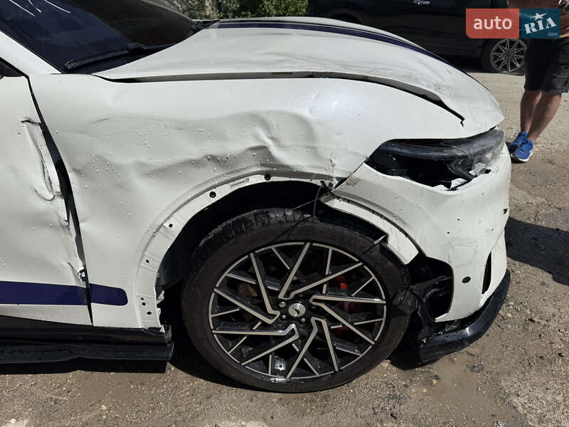 Внедорожник / Кроссовер Ford Mustang Mach-E 2023 в Тернополе фото 8 Внедорожник / Кроссовер Ford Mustang Mach-E 2023 в Тернополе