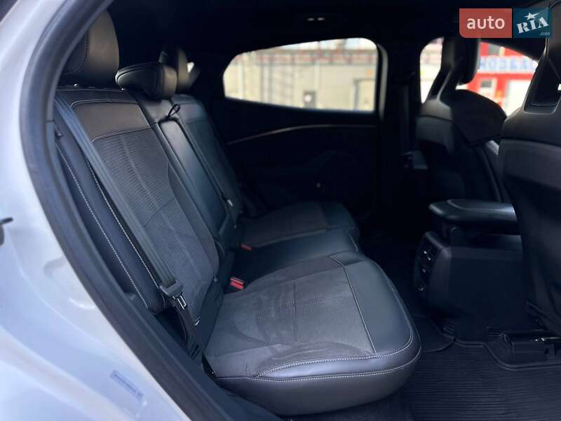 Внедорожник / Кроссовер Ford Mustang Mach-E 2021 в Киеве