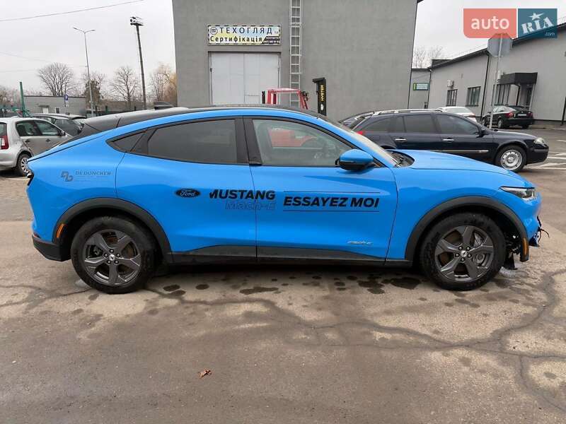 Позашляховик / Кросовер Ford Mustang Mach-E 2022 в Рівному