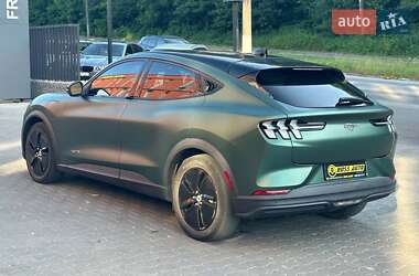 Внедорожник / Кроссовер Ford Mustang Mach-E 2021 в 