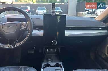 Внедорожник / Кроссовер Ford Mustang Mach-E 2021 в 