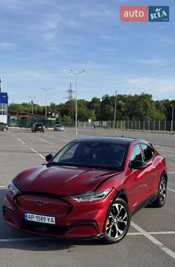 Внедорожник / Кроссовер Ford Mustang Mach-E 2021 в 