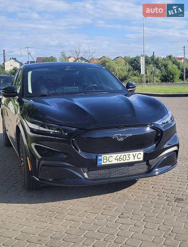 Позашляховик / Кросовер Ford Mustang Mach-E 2024 в Мостиській