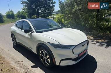 Внедорожник / Кроссовер Ford Mustang Mach-E 2021 в 