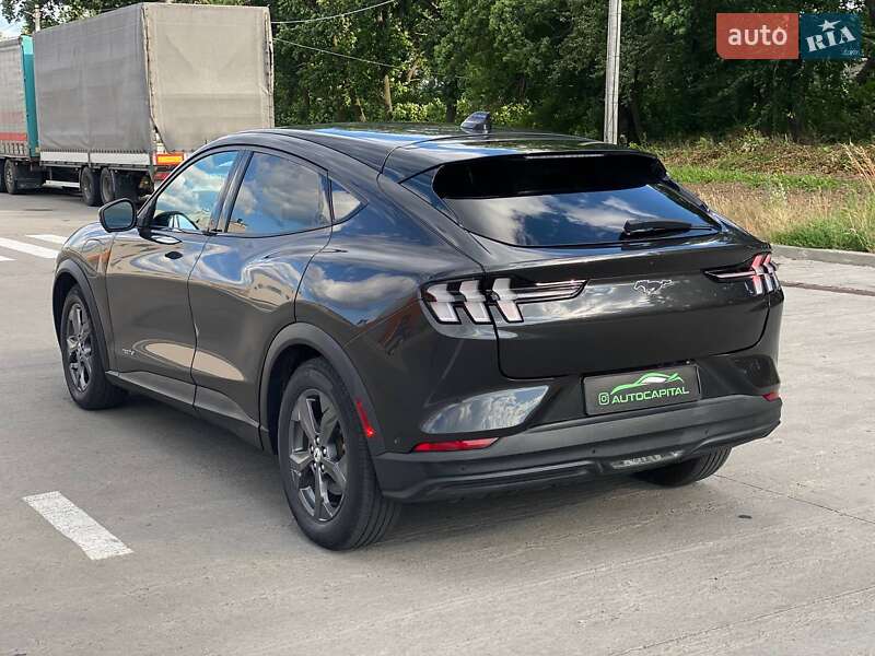 Позашляховик / Кросовер Ford Mustang Mach-E 2021 в Києві